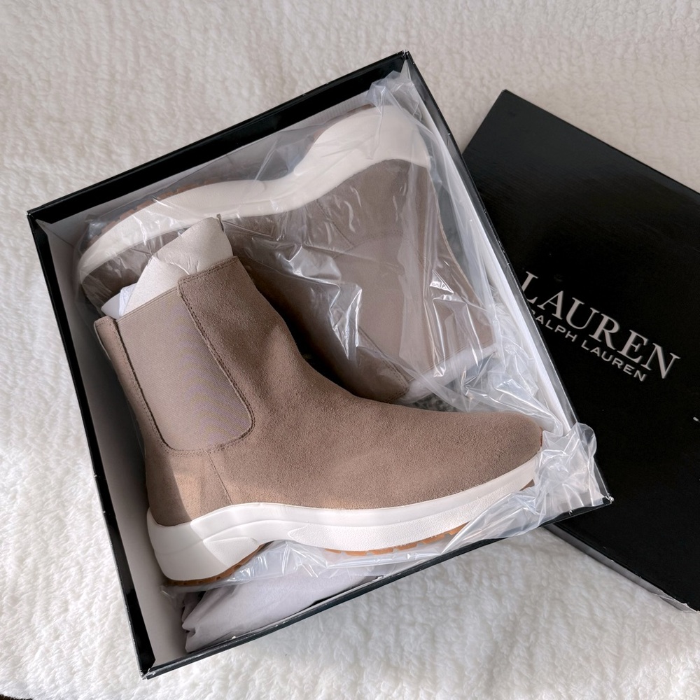 Lauren Ralph Lauren Rylee Suede Chelsea Boots, Tan, Size Women's US 9.5B